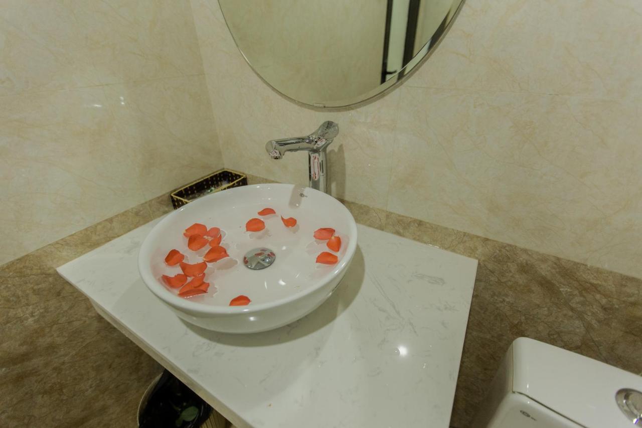 Bamboo Green Hotel Донг Хой Екстериор снимка